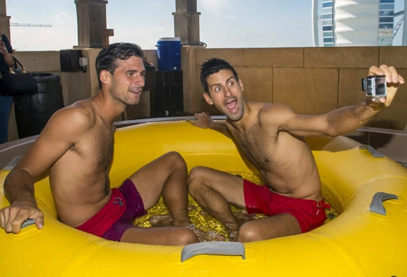 喬科維奇(Novak Djokovic，右)帶著胞弟馬爾科(Marko)一同參加蒙地卡羅大師賽。法新社