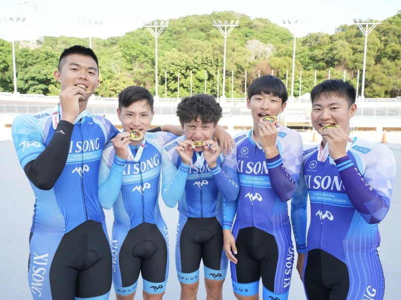 臺北市西松高中突圍續寫沒場地勇奪二連霸傳奇。臺北市政府體育局提供