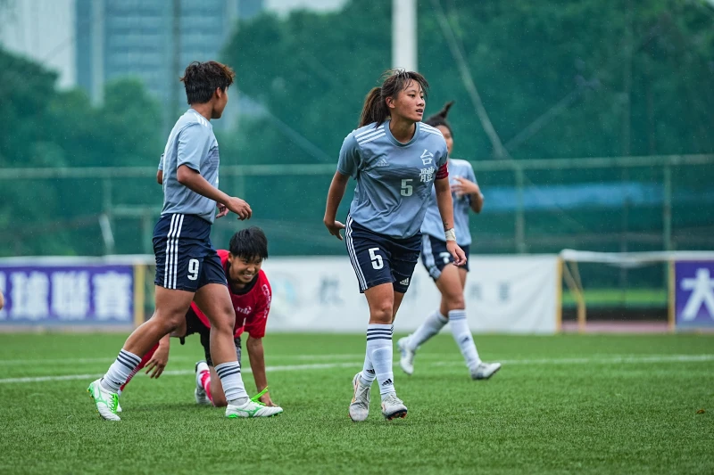 台體黃可欣踢進追平球。大專體總提供