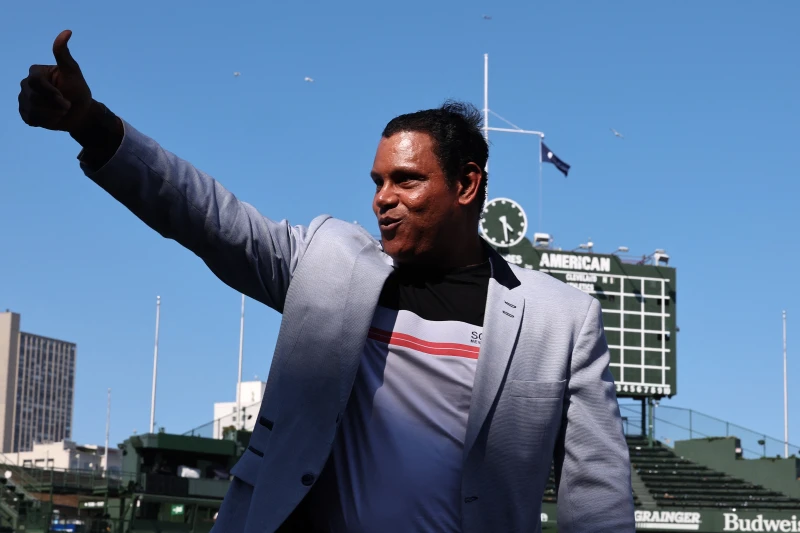加哥小熊隊傳奇重砲手索沙（Sammy Sosa）時隔逾20年首度重返瑞格利球場(Wrigley Field)。法新社