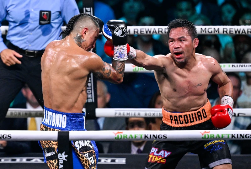 46歲帕奎奧(Manny Pacquiao,右)打出讓人驚奇的一戰。法新社