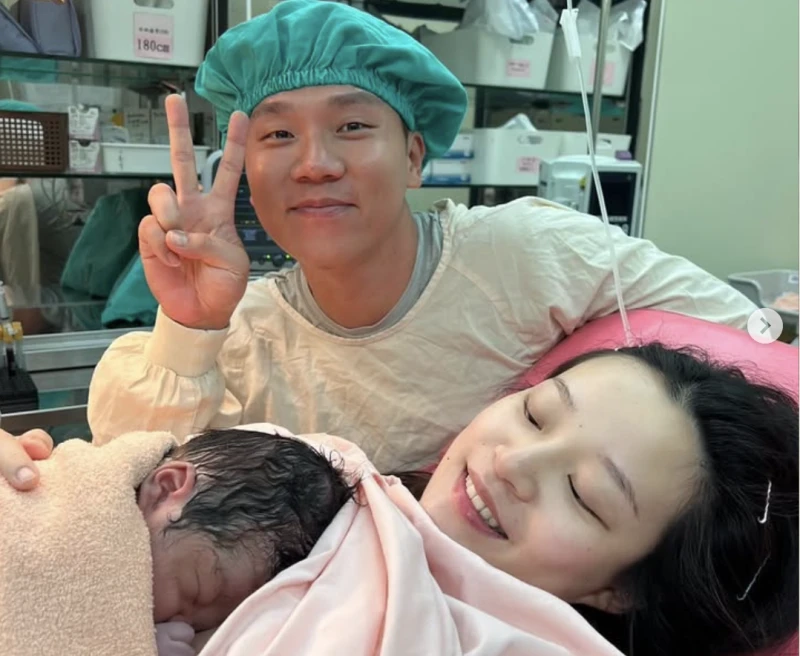 詹子賢與老婆、小孩。詹子賢IG