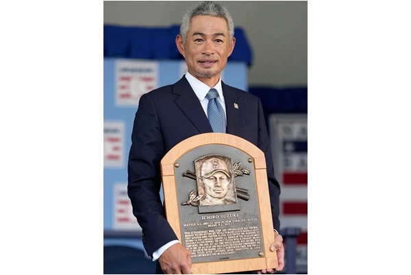 鈴木一朗演說開馬林魚玩笑。摘自MLB推特