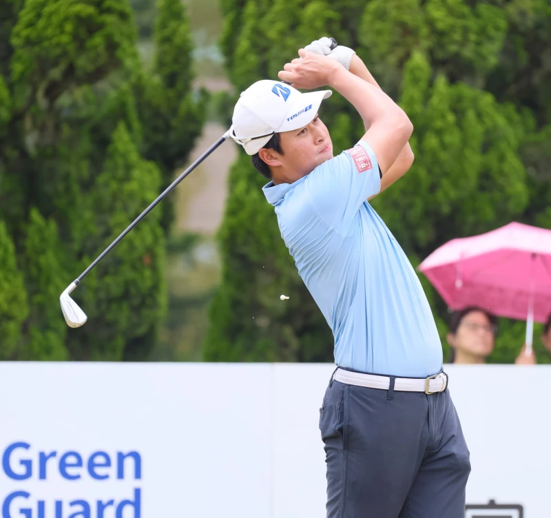 陳湋澔以兩回合總桿141桿-3暫並列第四。Tpga／林聖凱攝影