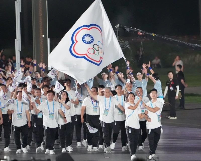世運中華代表團出場。中華奧會提供