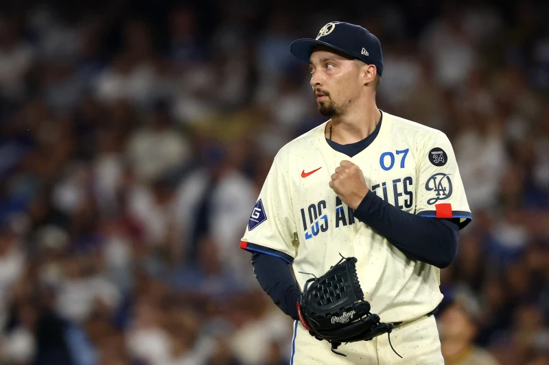 洛杉磯道奇今天派出史奈爾（Blake Snell）面對老東家聖地牙哥教士，繳出6局無失分好投。法新社