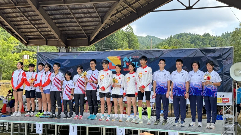 中華隊鍾舒宇、陳威綦、卓佳賞、盧弈霏在16歲組獲第四。定向越野協會提供