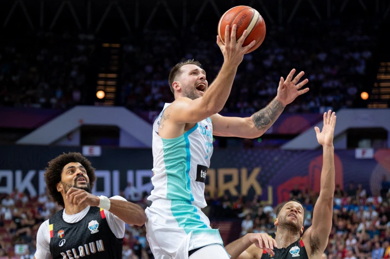 唐西奇歐錦賽砍「大三元」成史上第4人。法新社