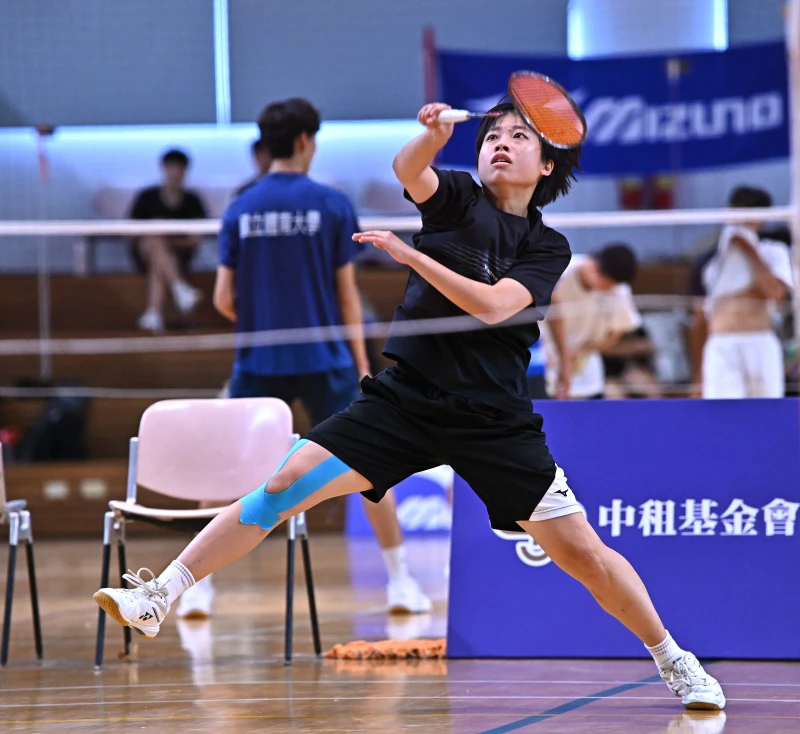 楊采庭連續2站女單封后。大專體總提供
