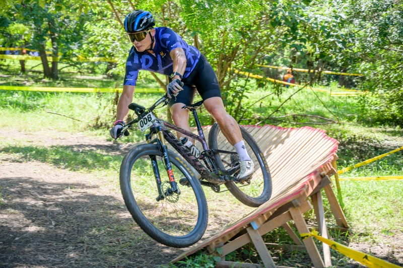 台灣登山車一哥江勝山感謝美利達邀請國際選手來台交流及舉辦賽事 。美利達自行車提供