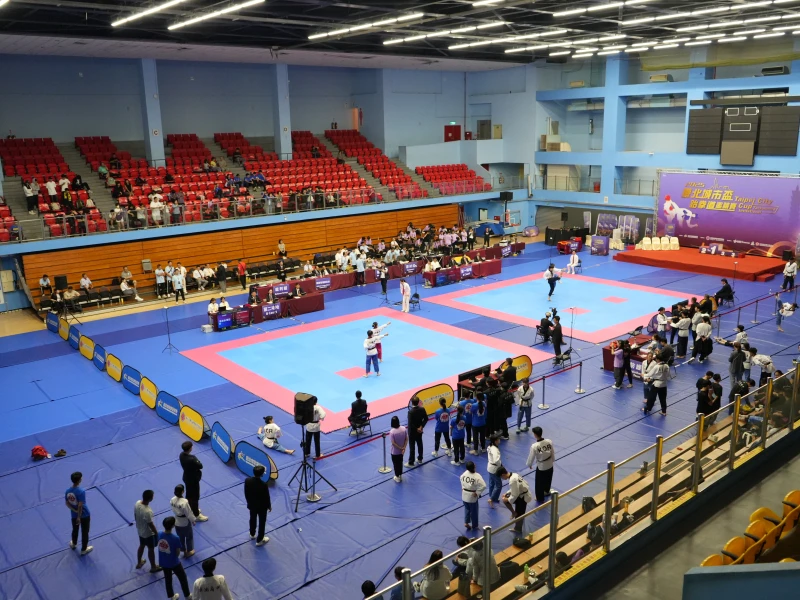 2025臺北城市盃跆拳道邀請賽今天在臺北體育館展開首日進行品勢項目。大會提供