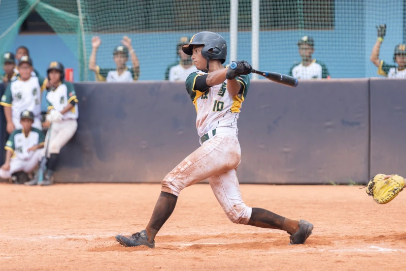 詹玄能打、能投、能蹲捕。大會提供