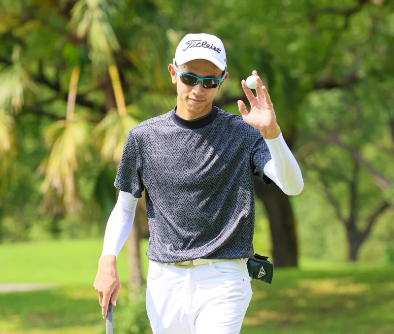 許育誠第一回合以67桿-5暫居第三。Tpga／林聖凱攝影