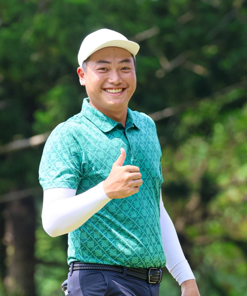 陳裔東第一回合抓6鳥無柏忌以66桿-6暫並列第一。Tpga／林聖凱攝影