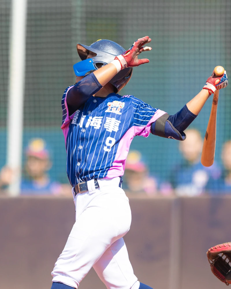 林韶威埋伏第9棒敲出致勝安。大會提供