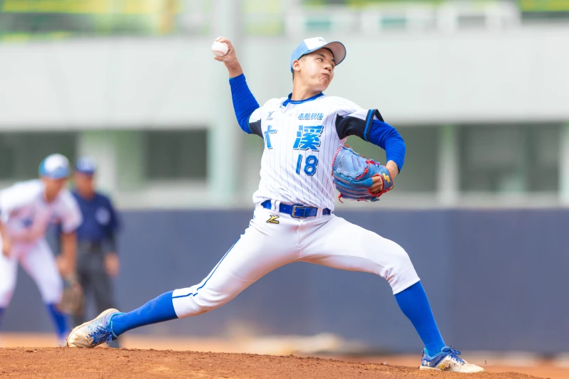 徐少樺6局完投勝。大會提供