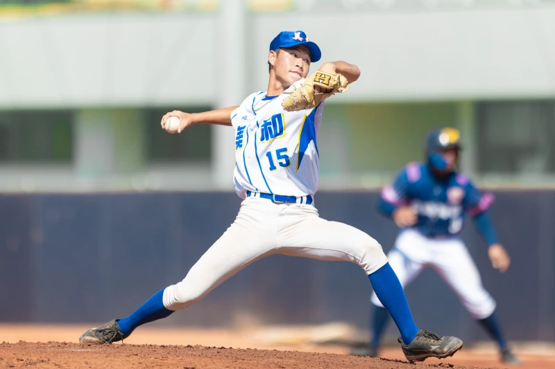 卓鴻志燃燒106球飆10K無關勝負。大會提供