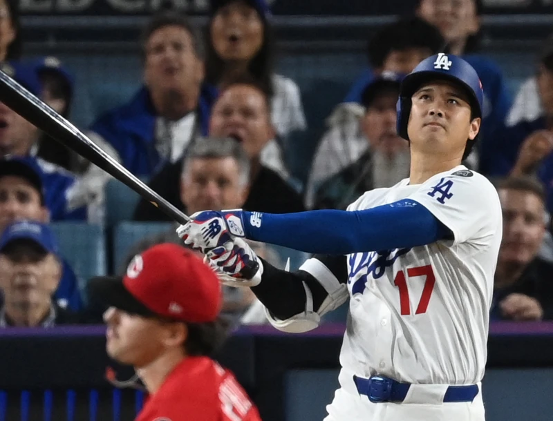 大谷翔平季後賽首岚就打出雙響砲。法新社
