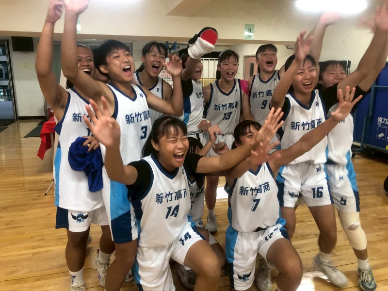 竹商連四季資格賽過關晉預賽。高中體總提供