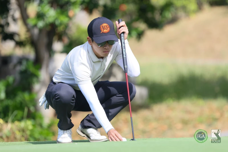 謝霆葳以兩回合總桿140桿-4拿下今年第二冠。Tpga／林聖凱攝影