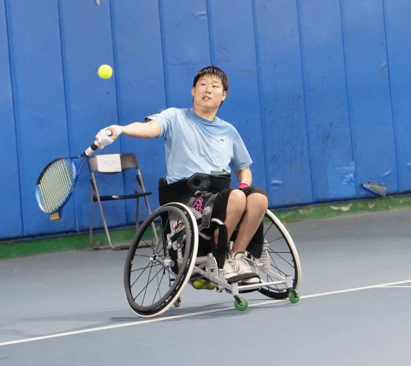 日本選手池田拓也苦戰險勝黃子軒。南野子國際整合行銷股份有限公司提供