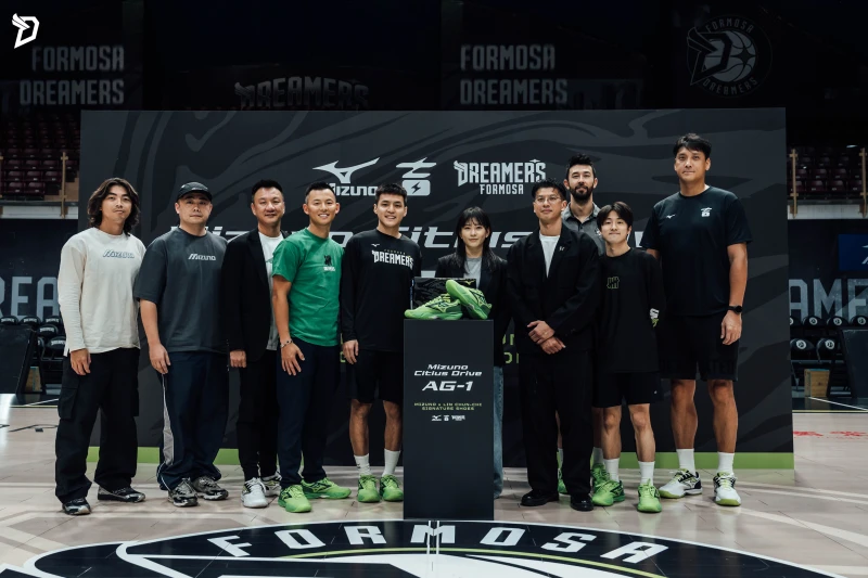 福爾摩沙夢想家與 Mizuno 30日正式發表台灣職籃球員林俊吉的首款簽名鞋Mizuno Citius Drive Ag1,宣告台灣籃球再創歷史新頁。官方提供