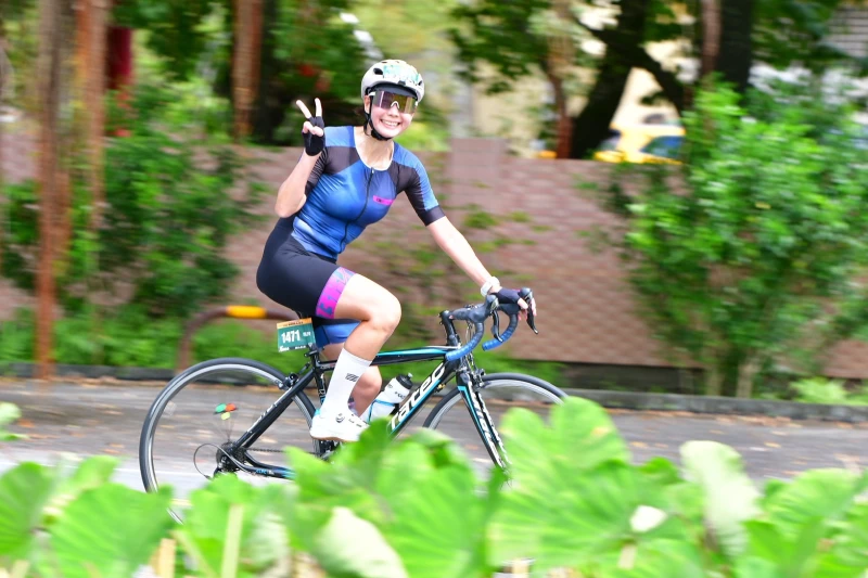 實力派演員丁寧宣布將參加「全球百鐵認證高雄自行車百k挑戰賽」。丁寧提供