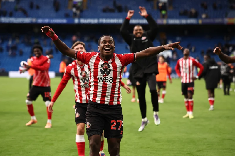 桑德蘭，這支升班馬今季英超簡直超神！頭9輪踢出5勝2和2負，主場更是不敗金身（3勝1和），穩坐積分榜上半區。法新社