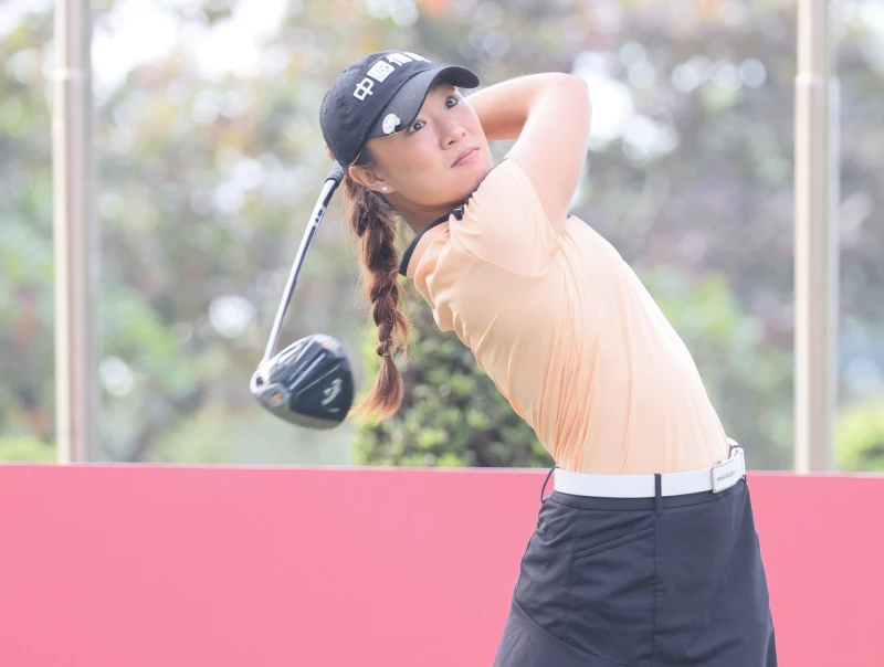 林子涵第一回合打出69桿-3暫居第三。Tlpga／葉勇宏攝