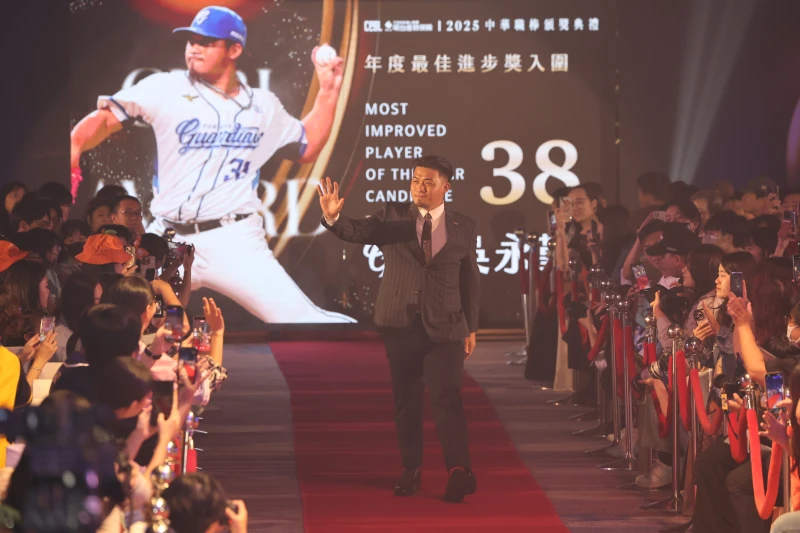 李吳永勤奪最佳進步獎。記者李天助攝