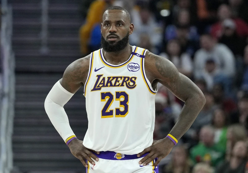 湖人天王詹姆斯(LeBron James)已經準備抗訓練了。法新社