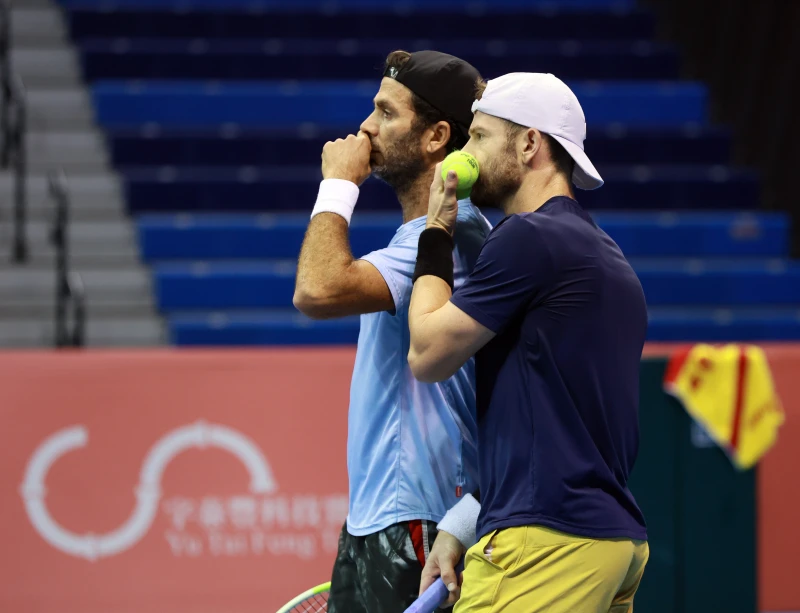 44歲的羅耶爾(Jean-Julien Rojer，荷蘭，左)擁有三座大滿貫雙打冠軍。海碩運動整合行銷提供