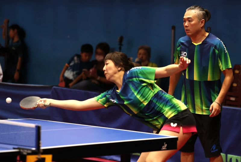 張雁書/蔡淇瑋搭檔出賽樂活混雙90雙打仍居第二名。台灣乒乓球總會 提供