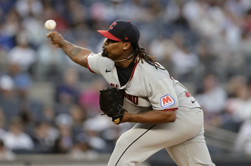 克里夫蘭守護者先發投手奧提茲（Luis Ortiz）涉嫌操控比賽投球。法新社