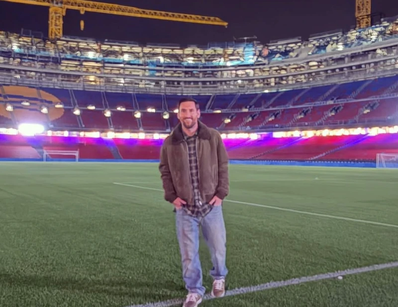 梅西重返巴塞隆納的諾坎普球場。摘自梅西ＩＧ