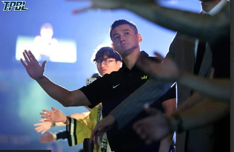 洪志善接任國王總教練,首戰逆轉擊敗夢想家。TPBL提供