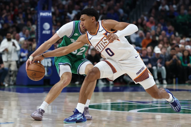 太陽的狀態，簡直是火熱到不行！他們平均每場轟下116分，只丟107分。法新社