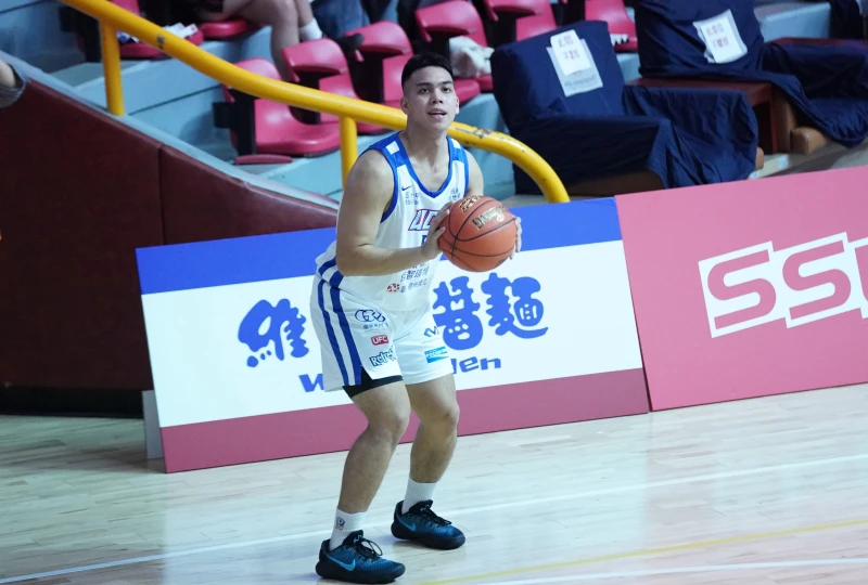 健行科大 潘偉傑攻下全隊最高19分含三顆外線。大專體總提供