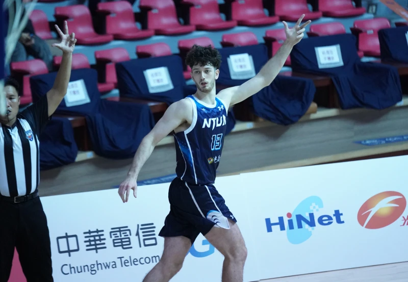 臺灣藝大 飛尼克斯21分含三顆外線。大專體總提供