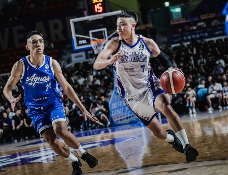 曾柏喻末節帶動全隊反攻演出大逆轉。攻城獅提供