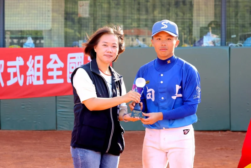 田沅羲投打貢獻拿MVP。大會提供