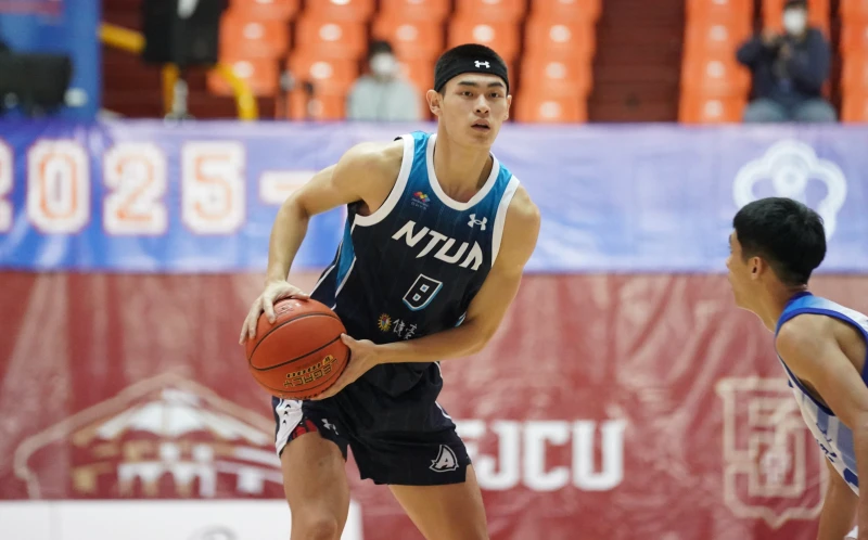 臺灣藝大徐堂琪15分。大專體總提供