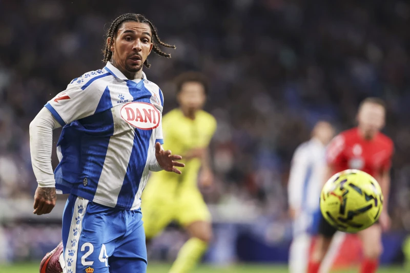 西班牙人有主場氣勢與進球效率，但防線不穩、狀態起伏。法新社