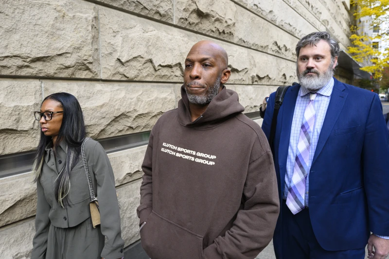 拓荒者總教練名人堂成員畢拉普斯(Chauncey Billups)因涉嫌參與「操縱黑幫撲克賭局」。法新社