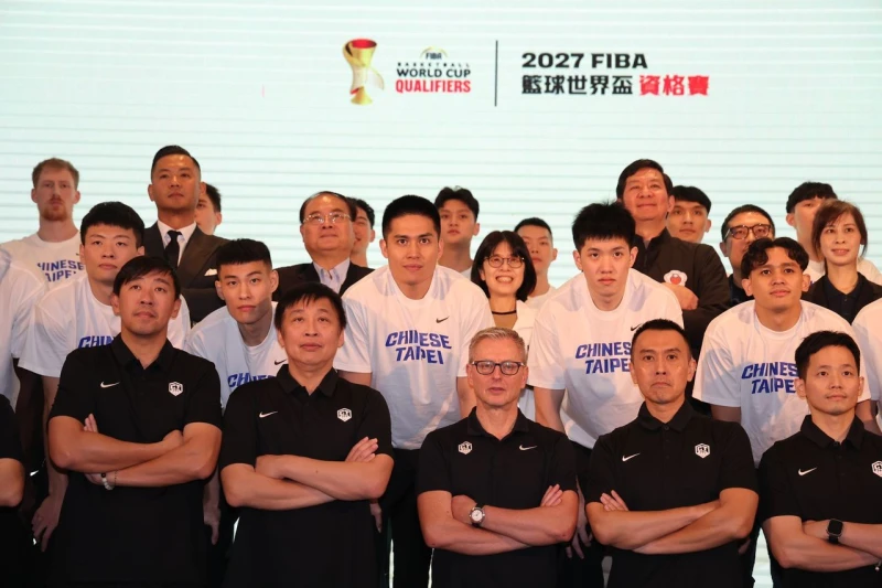 中華隊開拔神戶,28日世界盃資格賽首戰日本。李天助攝