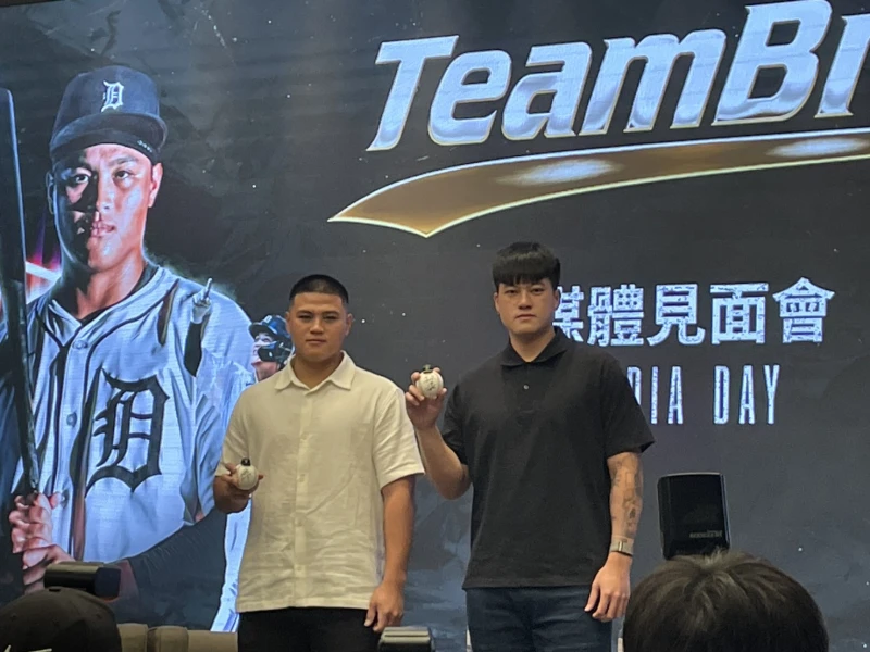 李灝宇、莊陳仲敖。記者劉峻誠攝