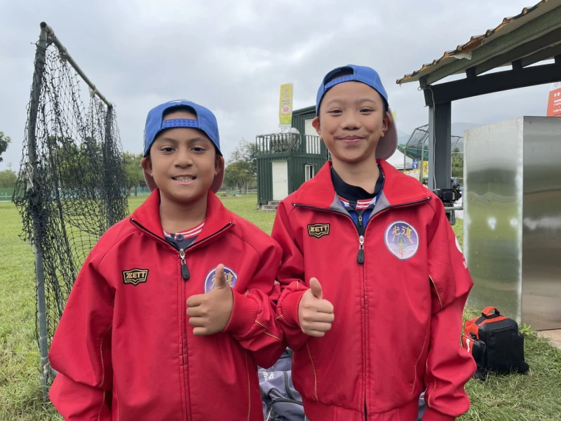 鄭米勒・嘎造、徐梓桓。記者劉峻誠攝