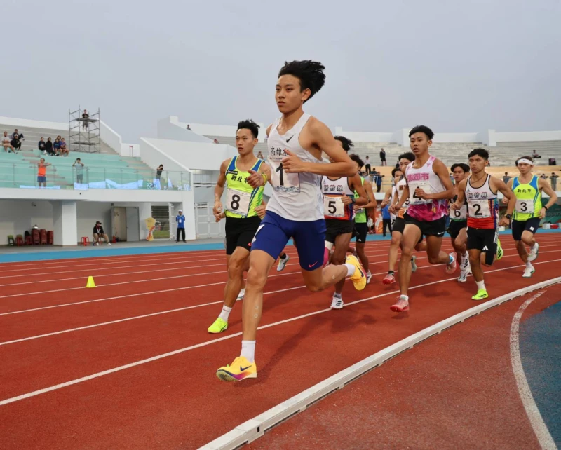 簡子傑十月底在雲林全運會包辦1500以及5000公尺兩面金牌。李天助攝