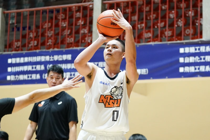 國立體大林睿軒攻下全隊最高25分。大專體總提供