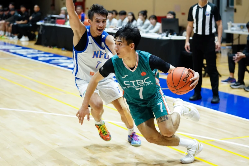 中信學院張俊生24分8籃板5助攻3抄截。大專體總提供